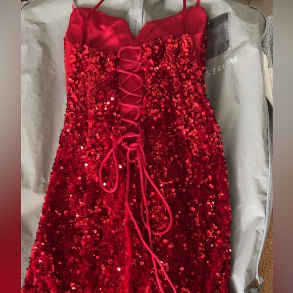 Prom Dress - Picture 3 of 4